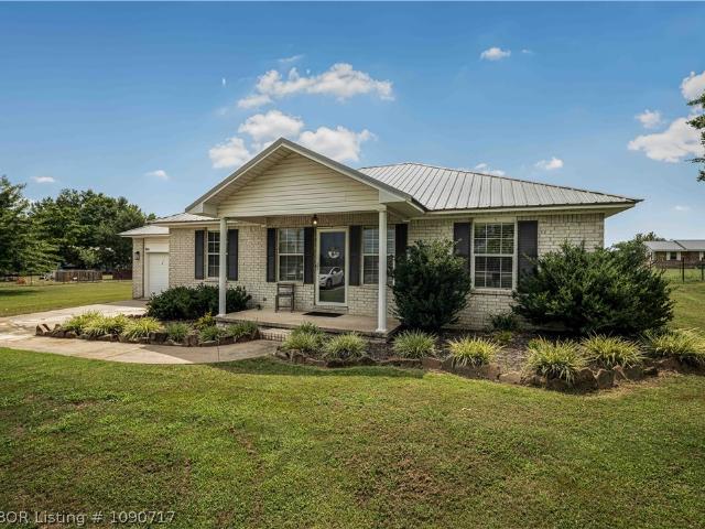 House for sale in Ark