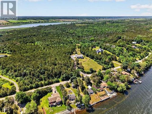 House for sale in Ontario
