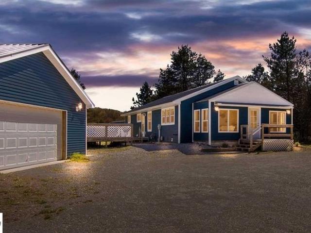 House for sale in Green Lake, Michigan