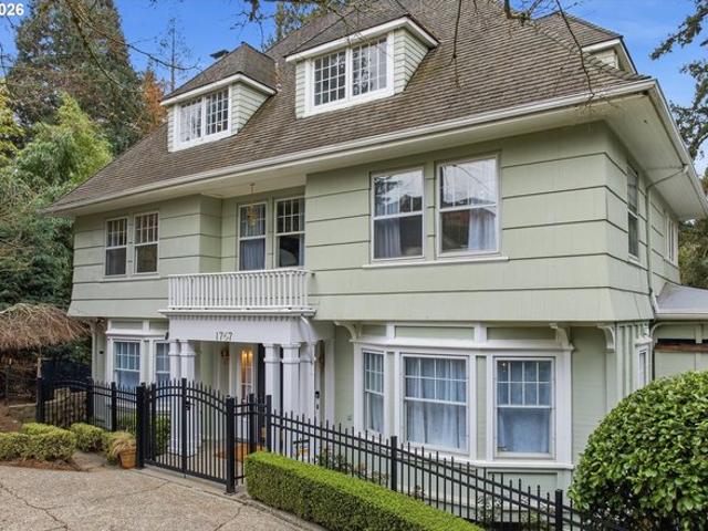 House for sale in Oregonia