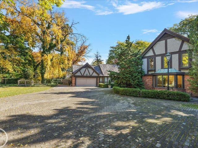 House for sale in Grosse Pointe, Michigan
