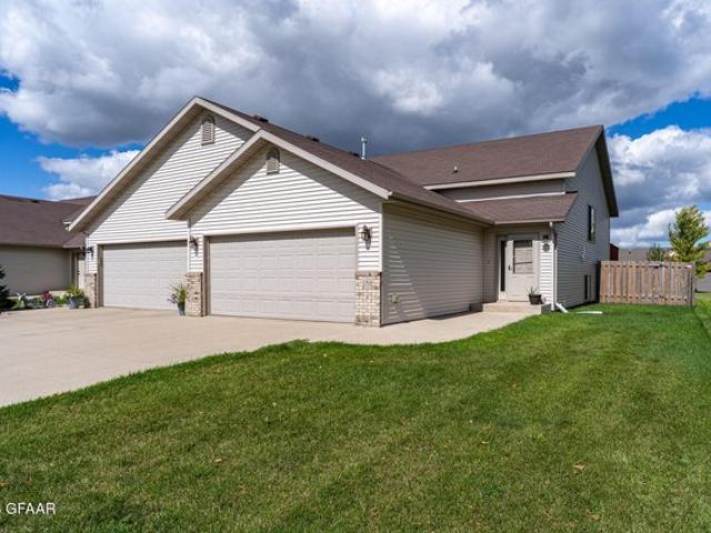 House for sale in Grand Forks, North Dakota