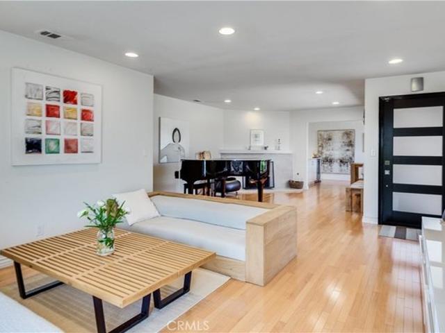 House for sale in Canoga Park, California