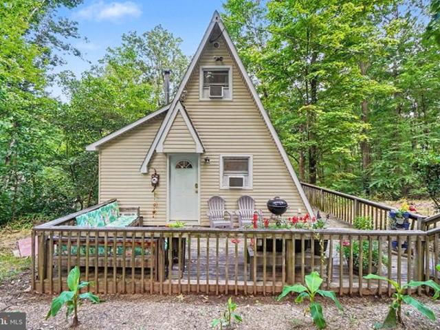 House for sale in Cumberland, Pennsylvania
