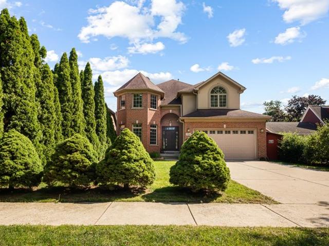 House for sale in Des Plaines, Illinois