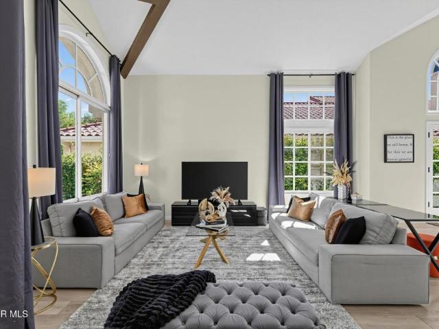 House for sale in Thousand Oaks, Ventura County
