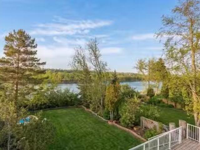 House for sale in Medicine Hat, Alberta