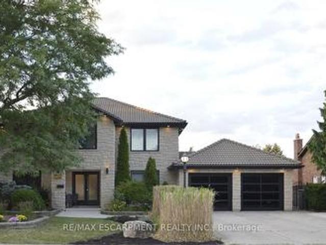 House for rent in Ancaster, Ontario