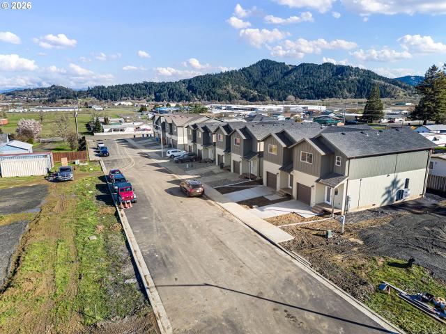 Townhouse for sale in Oregonia