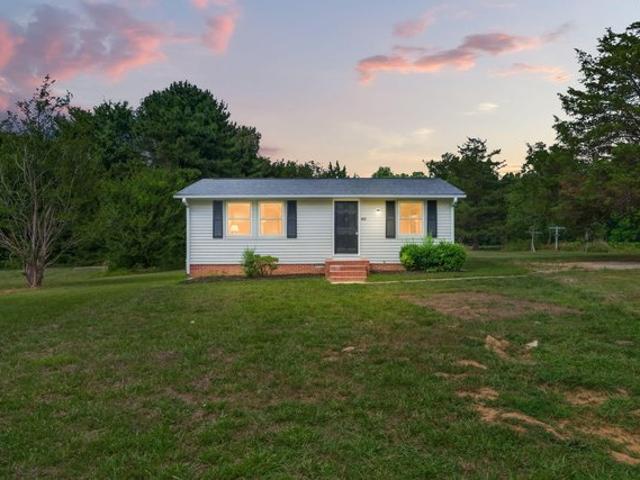 House for sale in Hurdle Mills, North Carolina