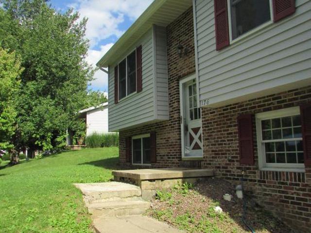 House for sale in Houserville, College Township