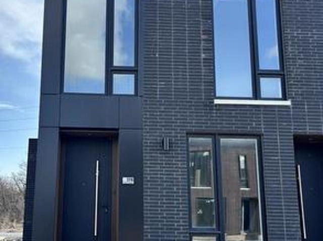 Townhouse for rent in Niagara, Ontario