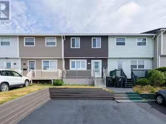 House for sale in Mount Pearl
