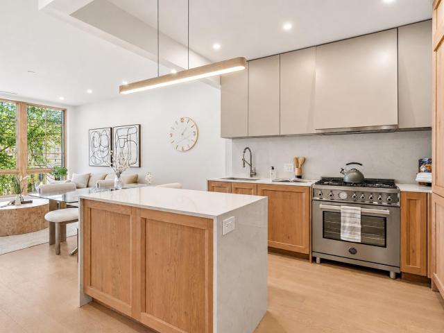 Condo for sale in Arverne, New York