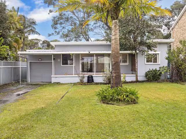 House for rent in Chittaway Point, New South Wales