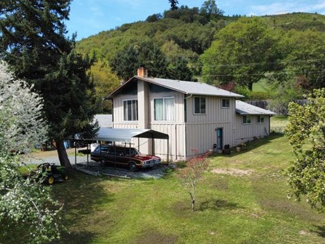 House for sale in Oregonia