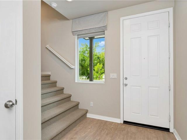 Townhouse for rent in Irvine
