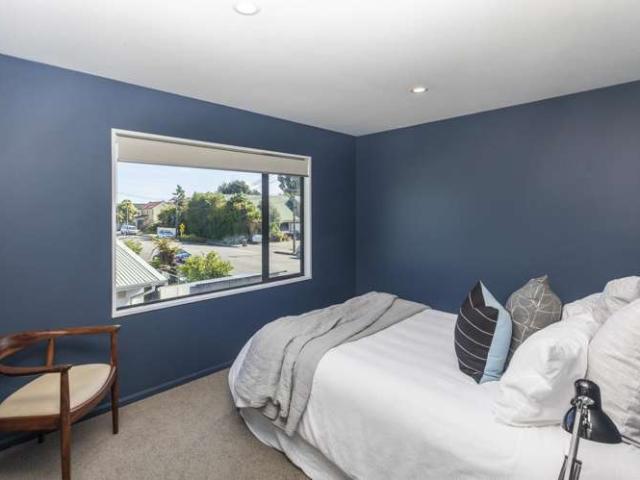 Townhouse for sale in Heathcote, Canterbury