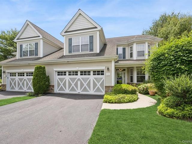 Condo for sale in Centereach, New York
