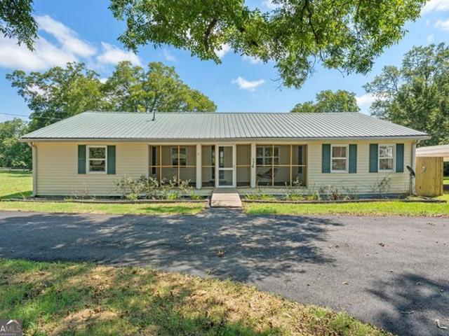 House for sale in Williamson, Georgia