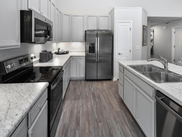 Townhouse for sale in Mc Kees Rocks, Pennsylvania