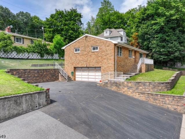 House for sale in Passaic, New Jersey