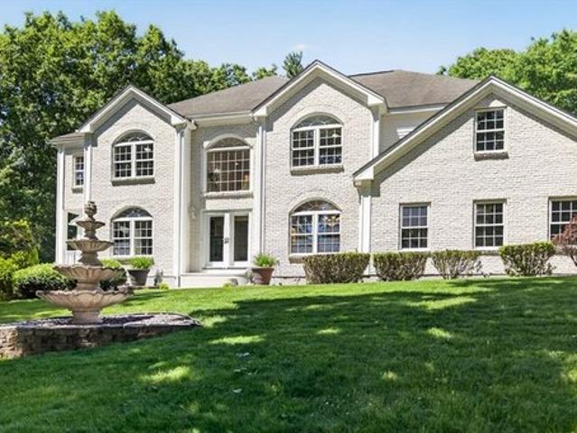 House for sale in Lunenburg, Massachusetts