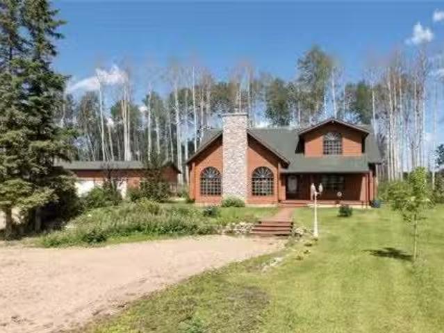 House for sale in Alberta