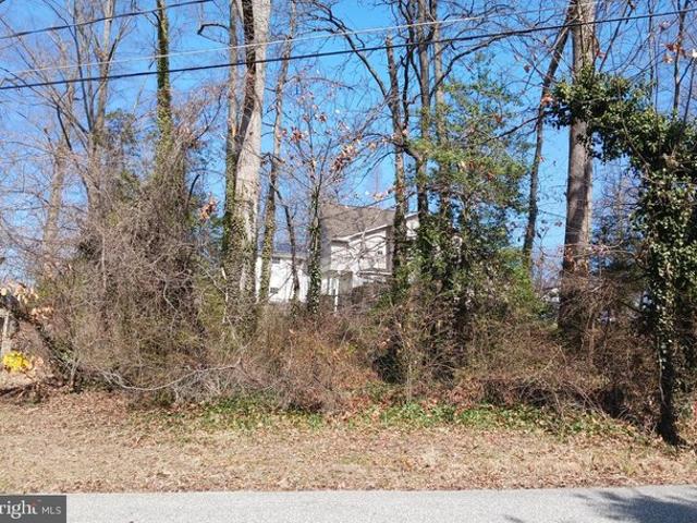 Land for sale in Davidsonville, Maryland