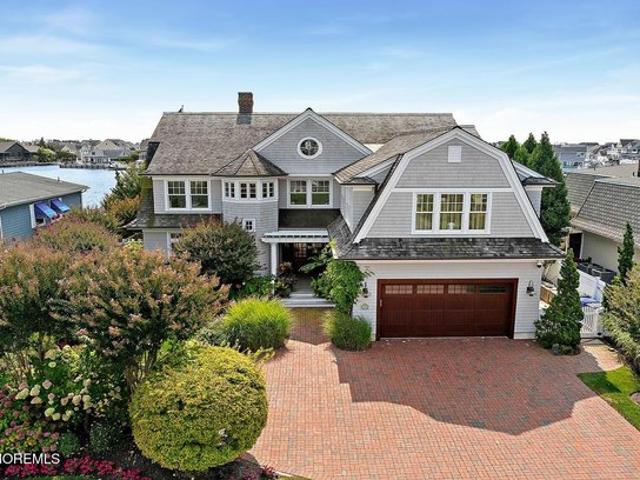 House for sale in Mantoloking, New Jersey