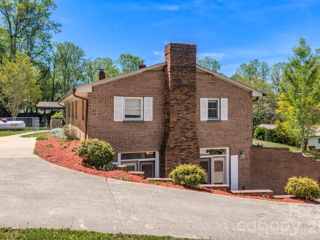 House for sale in Marion, North Carolina