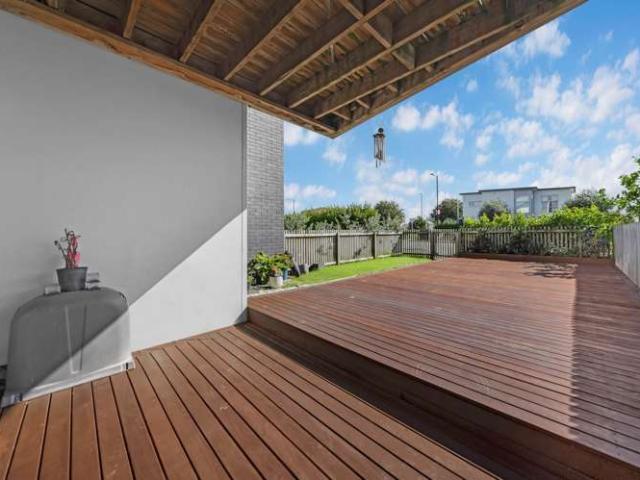 House for sale in Paremoremo