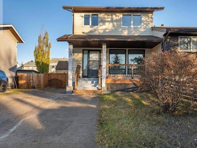 House for sale in Wedgewood, Alberta