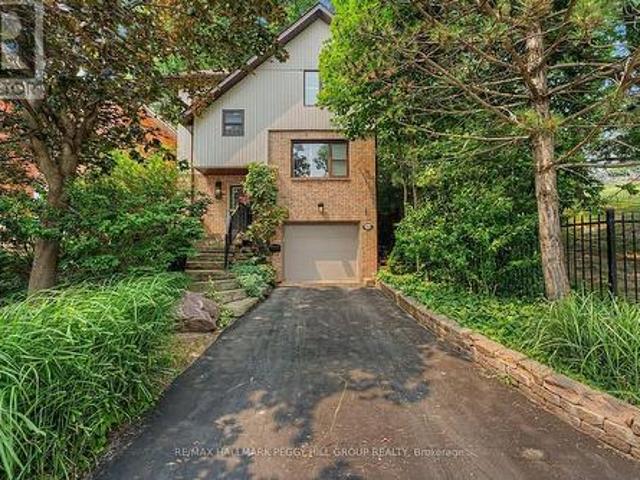 House for sale in Barrie, Ontario