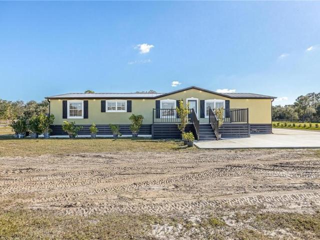 House for sale in Alva, Florida