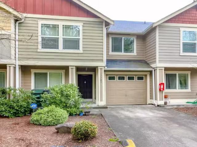 Condo for sale in Puyallup