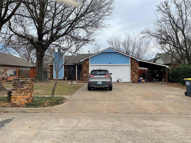 House for sale in Mounds, Oklahoma