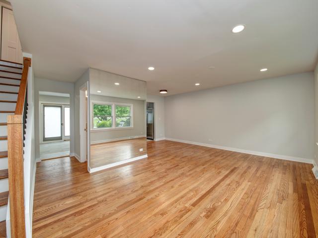 Townhouse for sale in Glenview
