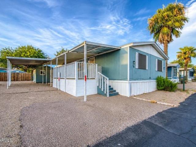 House for sale in Apache Junction, Arizona