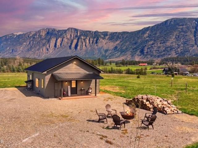 House for sale in Bonners Ferry, Idaho