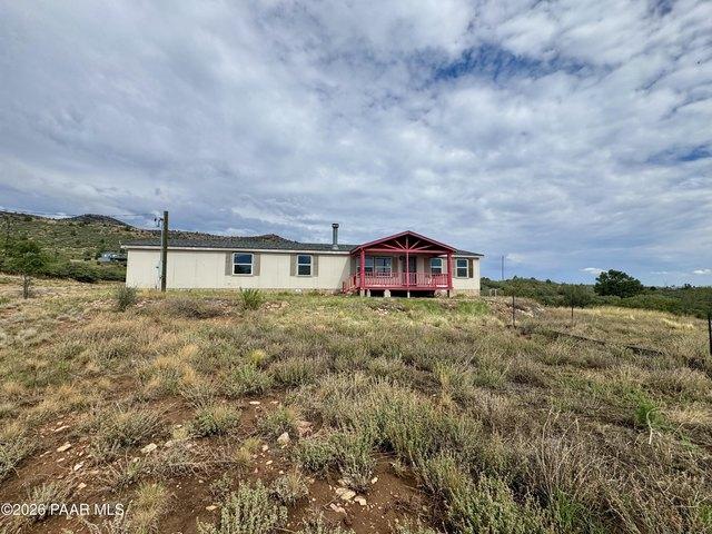 House for sale in Dewey, Arizona