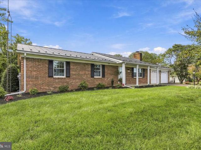House for sale in Maugansville, Washington County