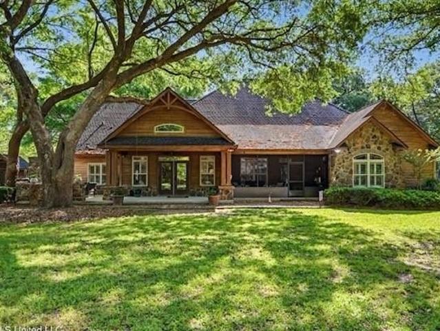 House for sale in Moss Point, Mississippi