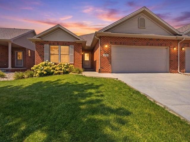 Townhouse for sale in Mclean, Illinois