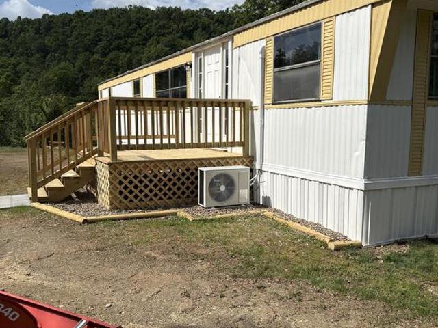 House for sale in Hardy, West Virginia