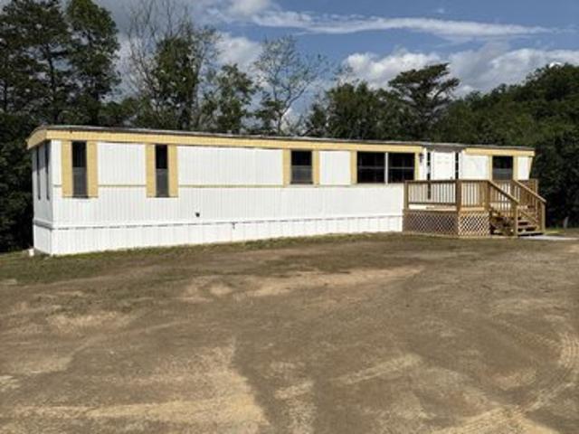 House for sale in Hardy, West Virginia