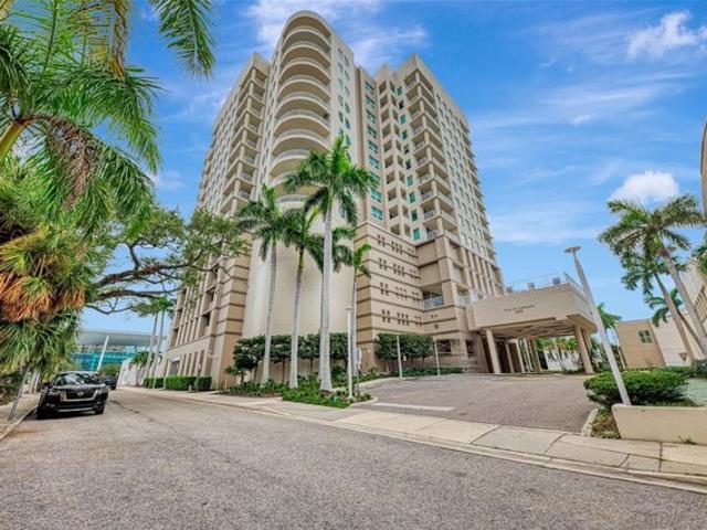 Condo for sale in Sarasota, Florida