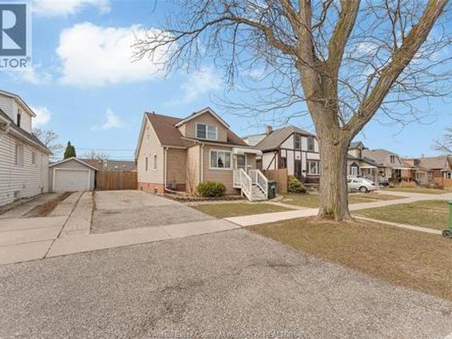House for sale in South Walkerville, Windsor