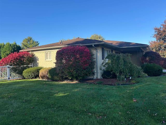 House for sale in Justin Estates, Clinton Township