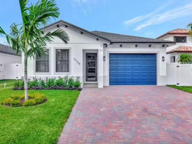 House for sale in Jupiter